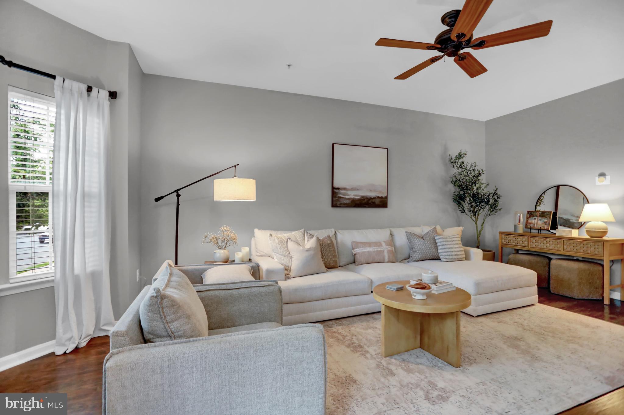 AUTUMN RUN - Residential