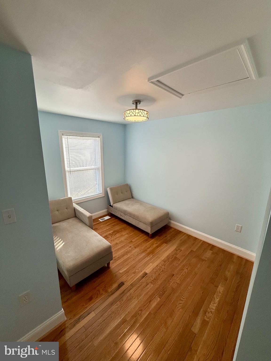 SHANNONDALE - Residential