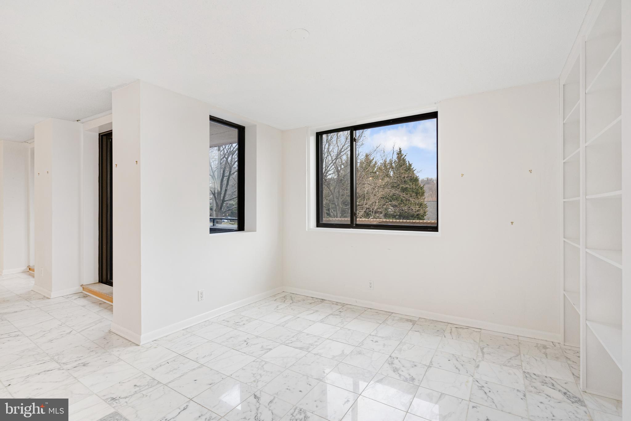 CROSS KEYS - Residential
