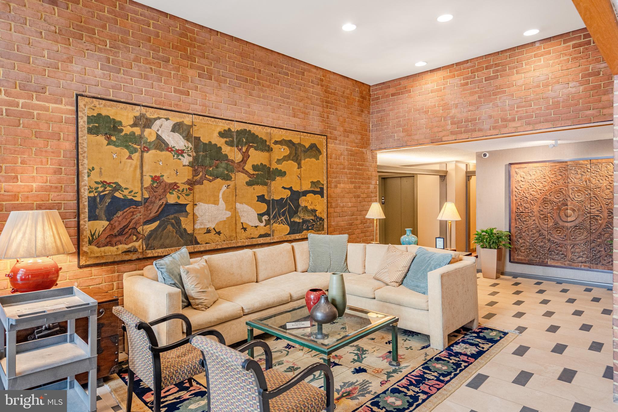 111 HAMLET HILL ROAD 208