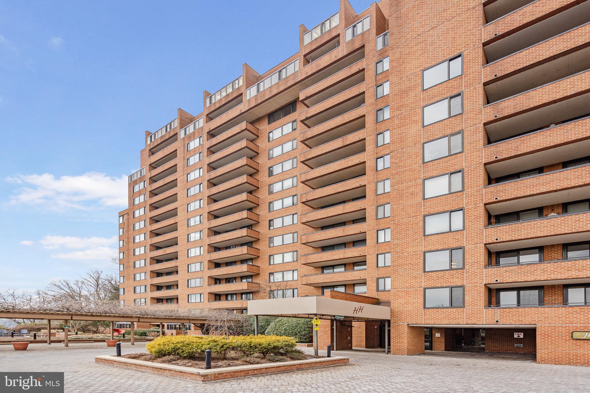 111 HAMLET HILL ROAD 208