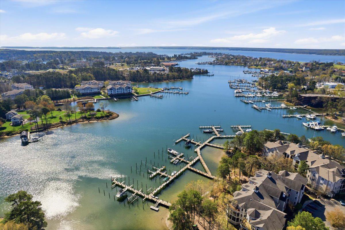 SOLOMONS LANDING - Residential