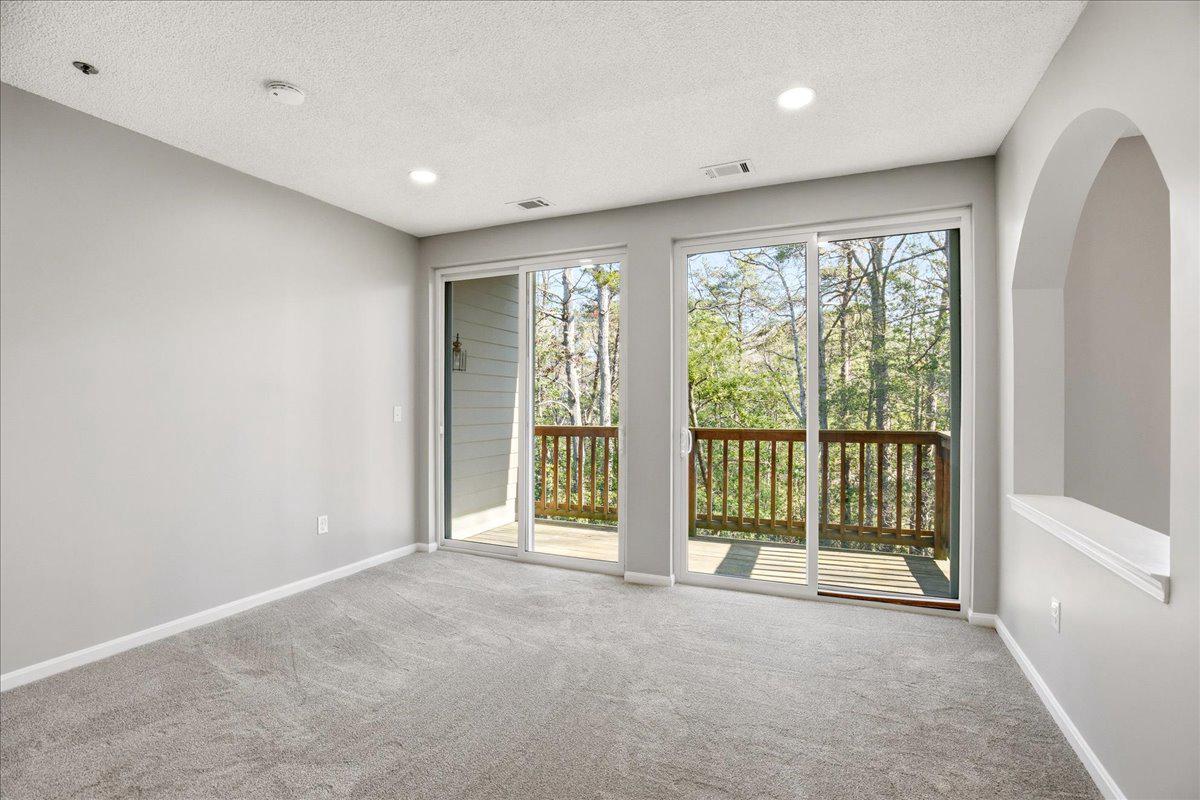 SOLOMONS LANDING - Residential