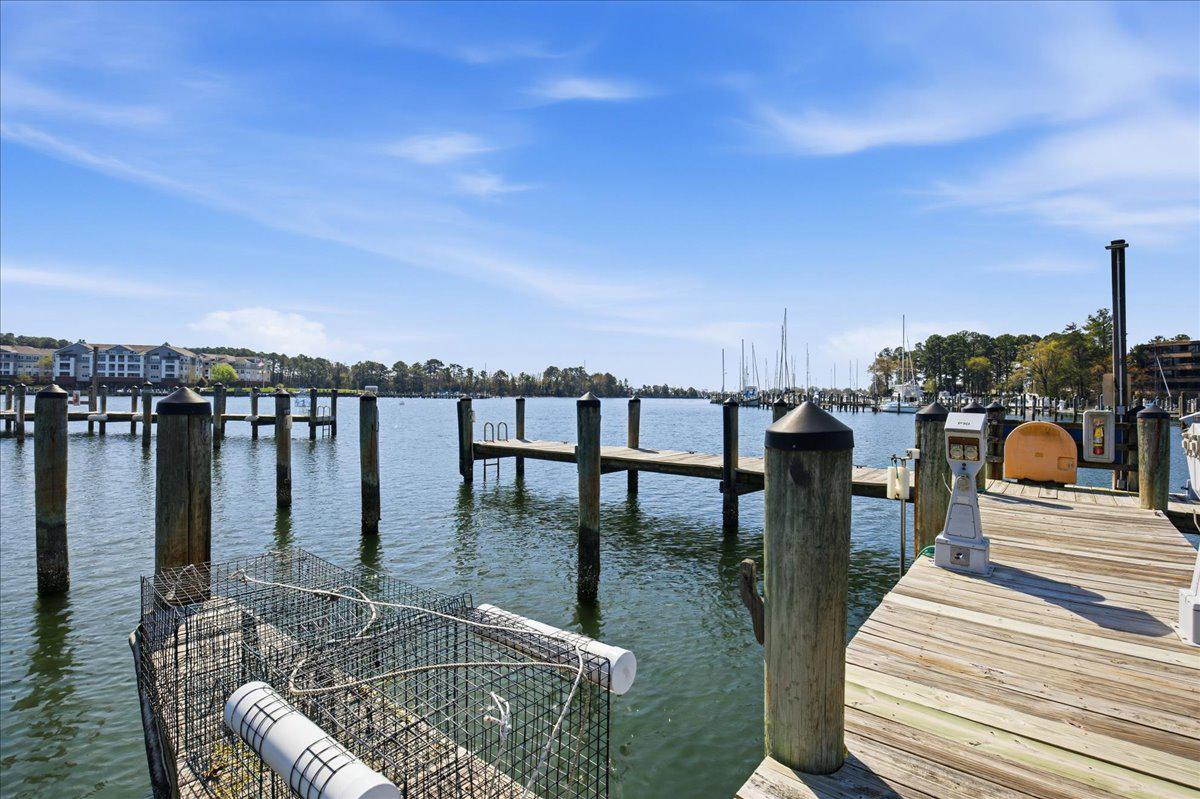 SOLOMONS LANDING - Residential