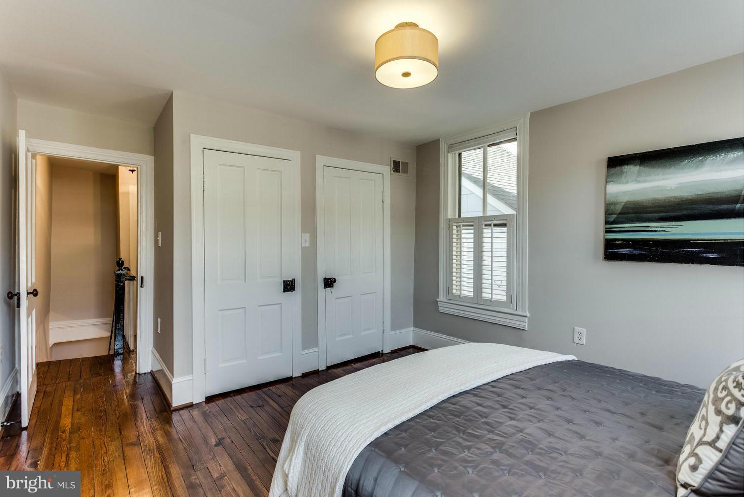 OLD TOWN ALEXANDRIA - Residential