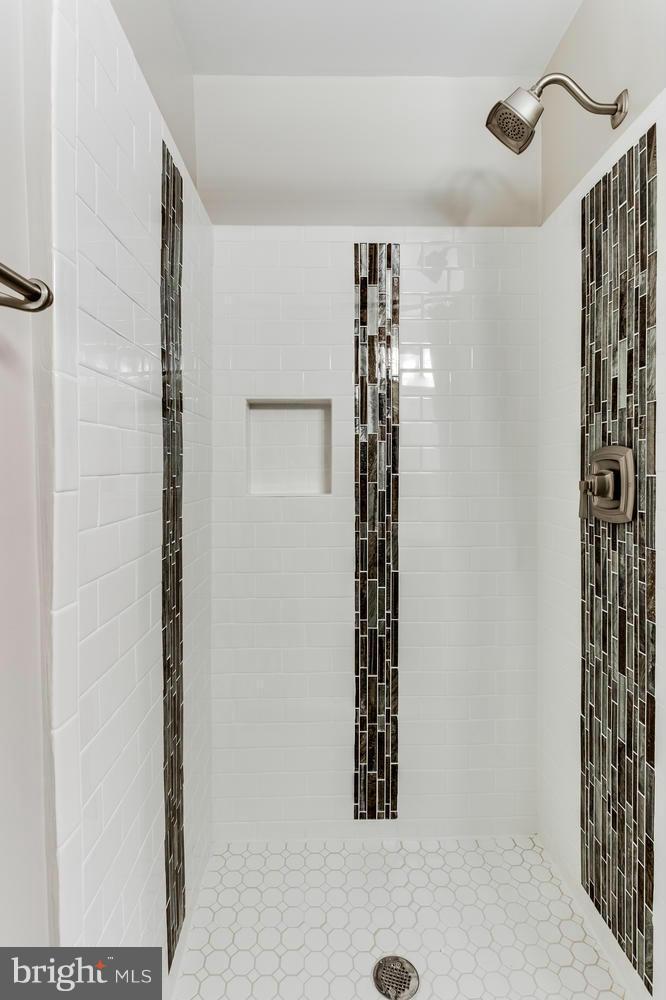 OLD TOWN ALEXANDRIA - Residential