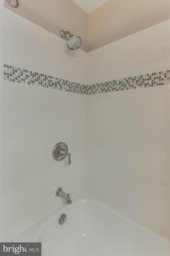 OLD TOWN ALEXANDRIA - Residential