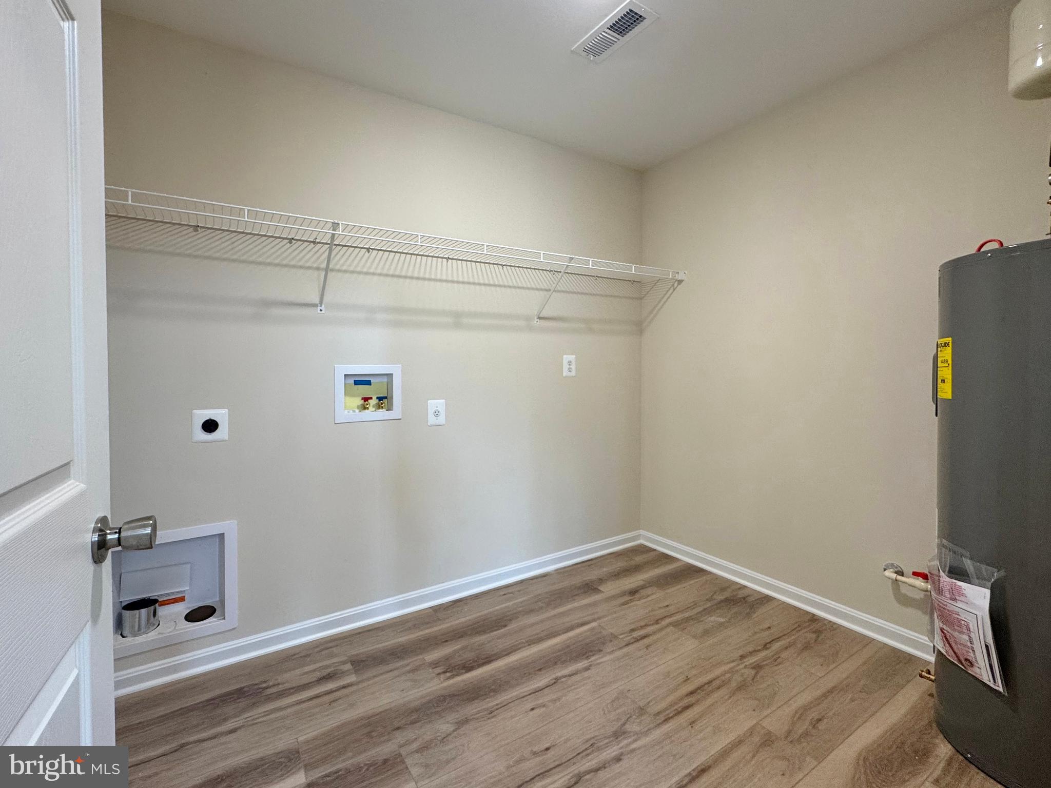 CLIFFTON ON THE POTOMAC - Residential