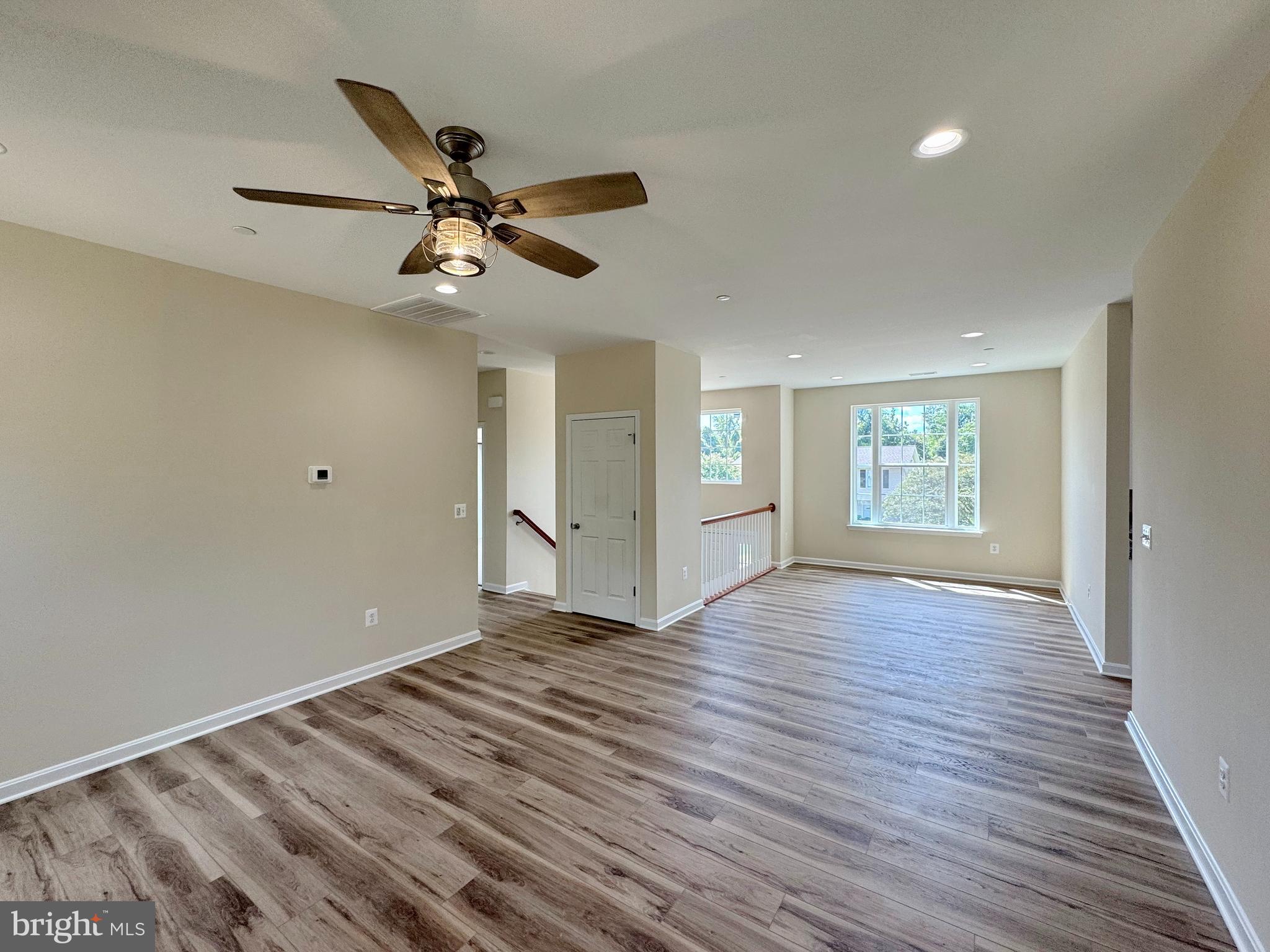 CLIFFTON ON THE POTOMAC - Residential