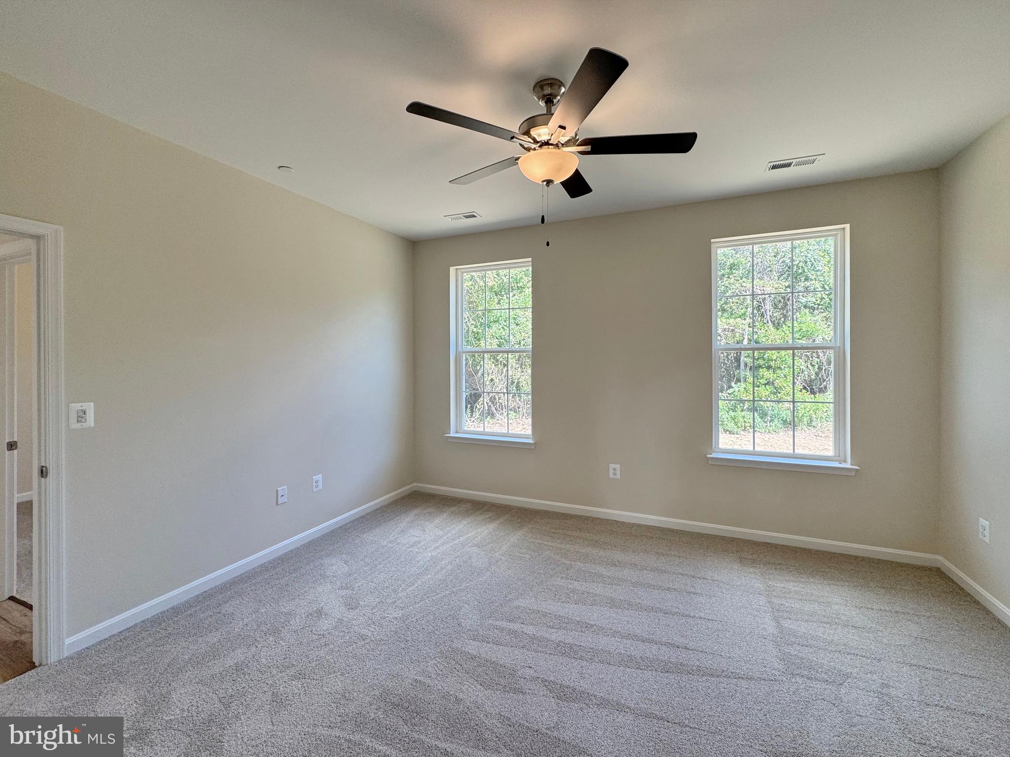 CLIFFTON ON THE POTOMAC - Residential