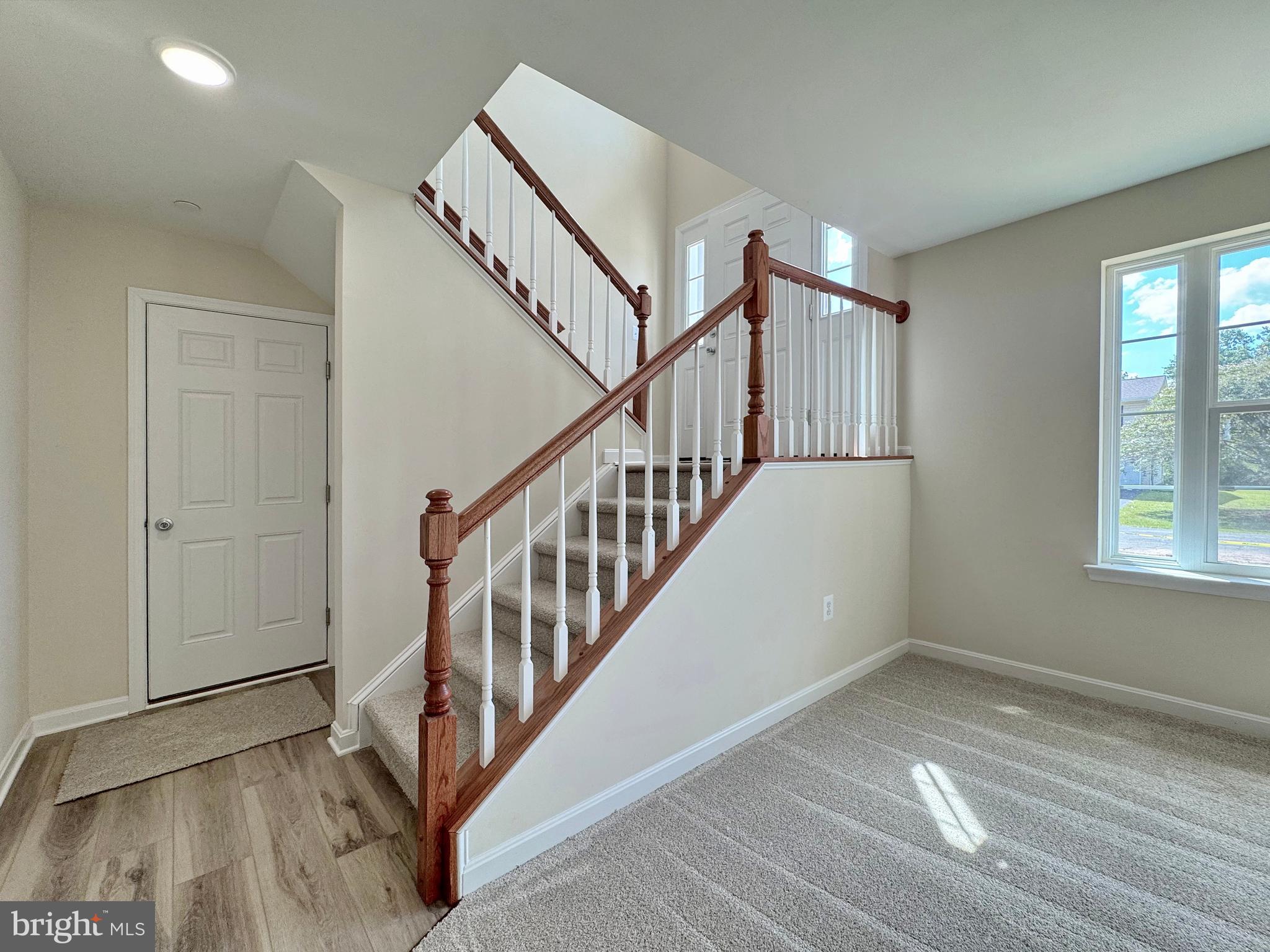 CLIFFTON ON THE POTOMAC - Residential