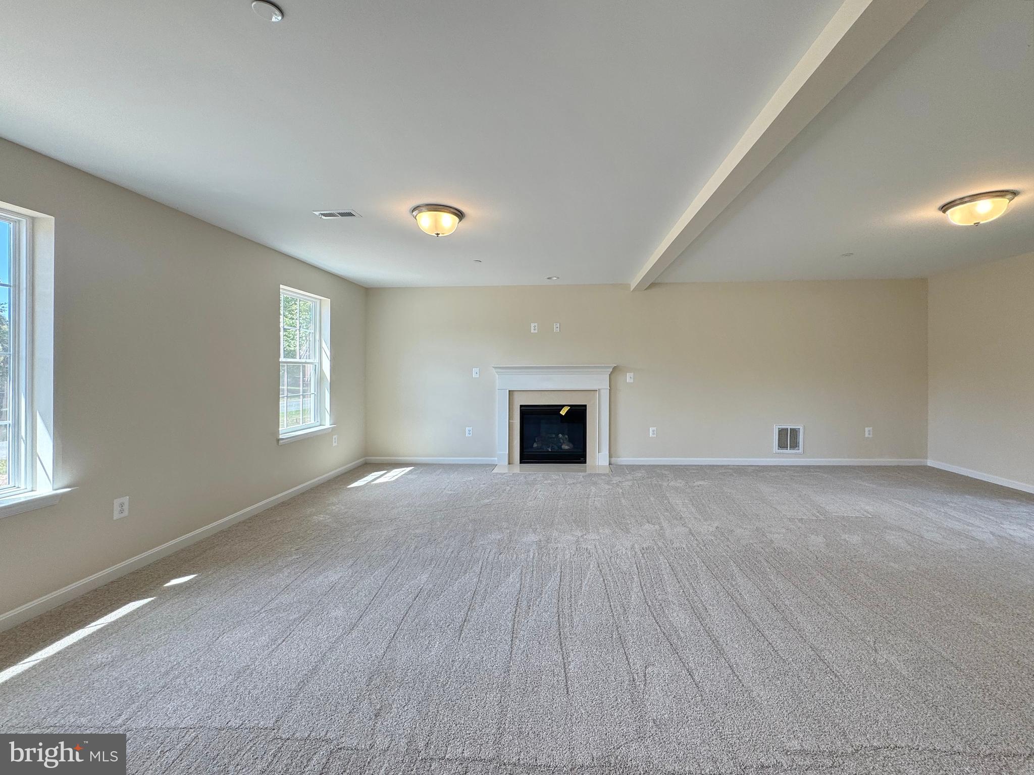 CLIFFTON ON THE POTOMAC - Residential