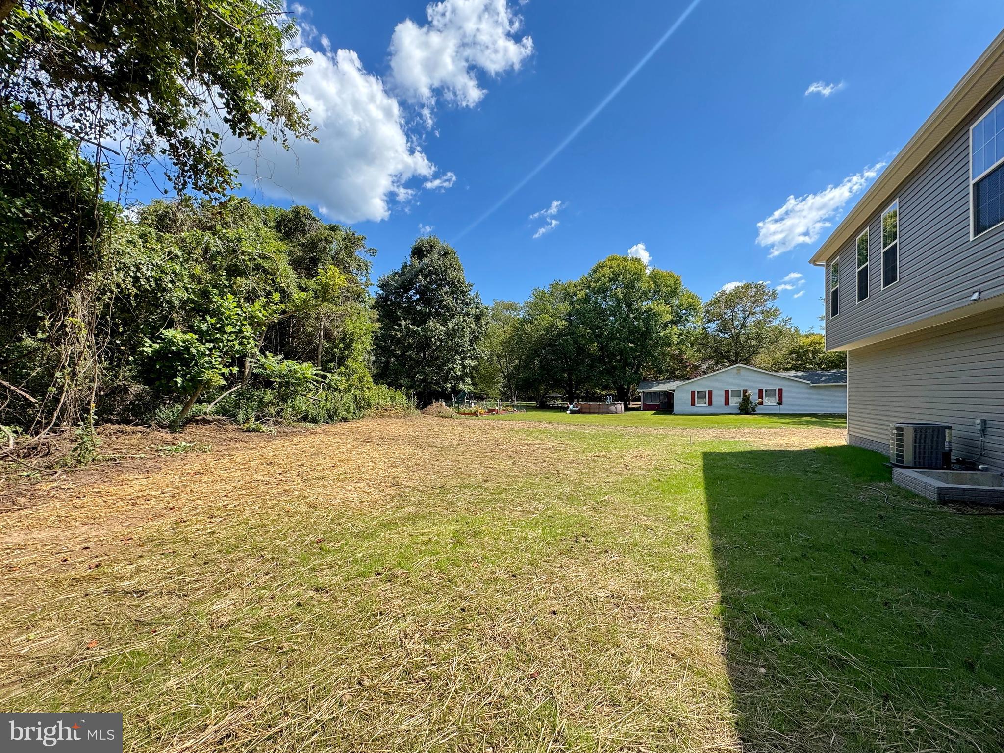 CLIFFTON ON THE POTOMAC - Residential