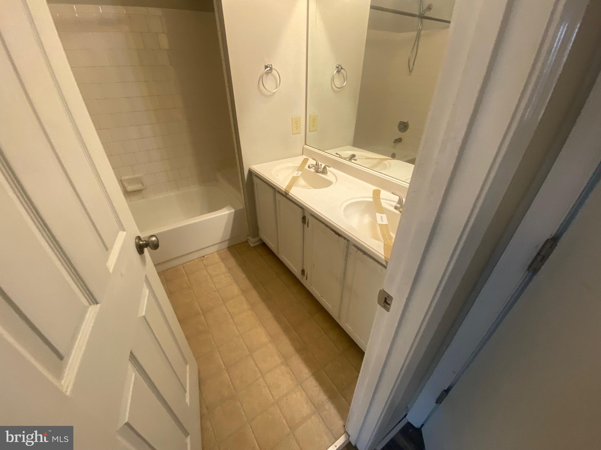 MILLBROOK - Residential