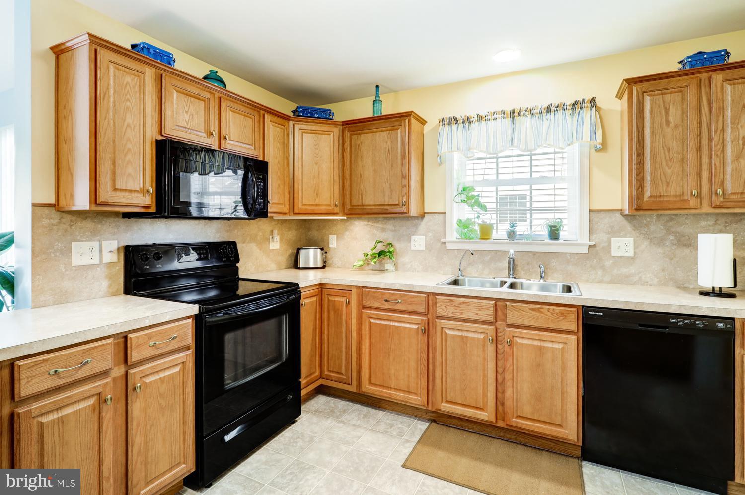 CHARITY GARDENS - Residential