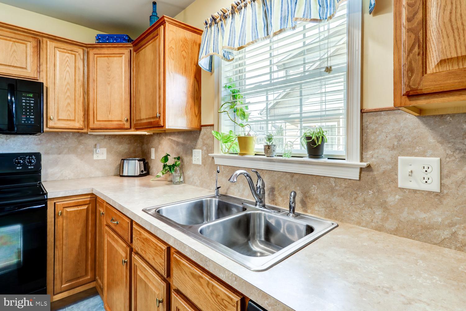 CHARITY GARDENS - Residential