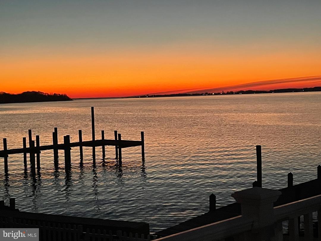 1205 BAYSIDE ROAD