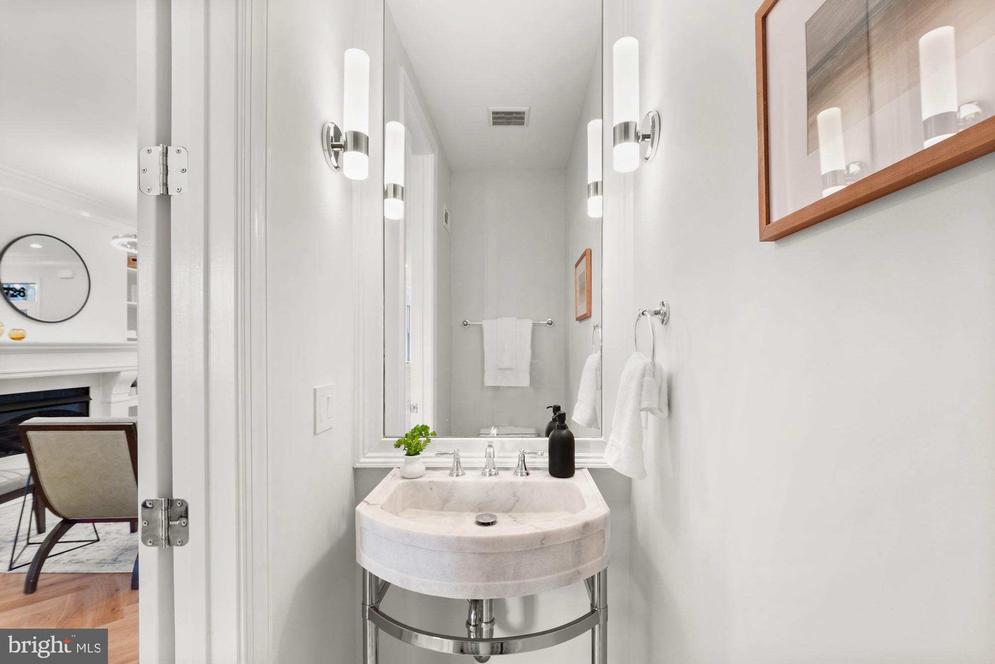 DUPONT CIRCLE - Residential