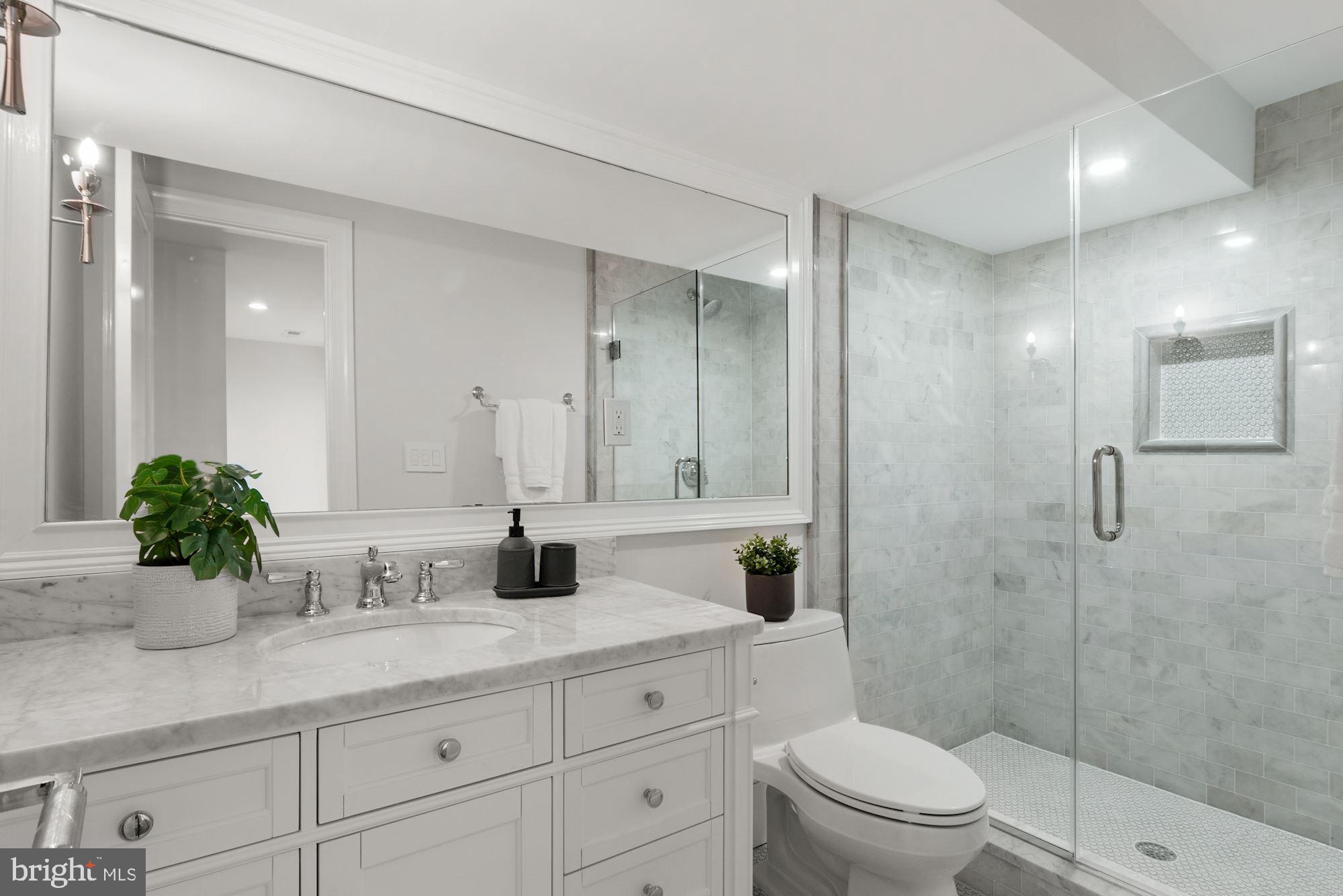 DUPONT CIRCLE - Residential