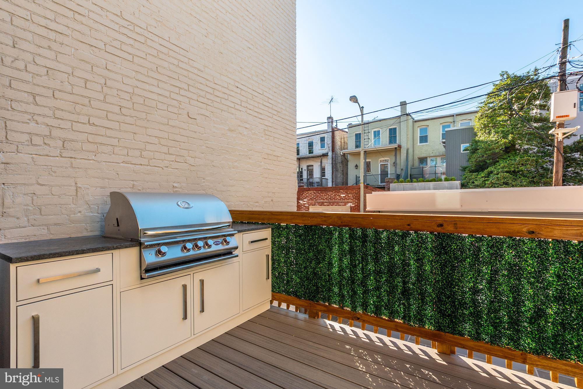DUPONT CIRCLE - Residential