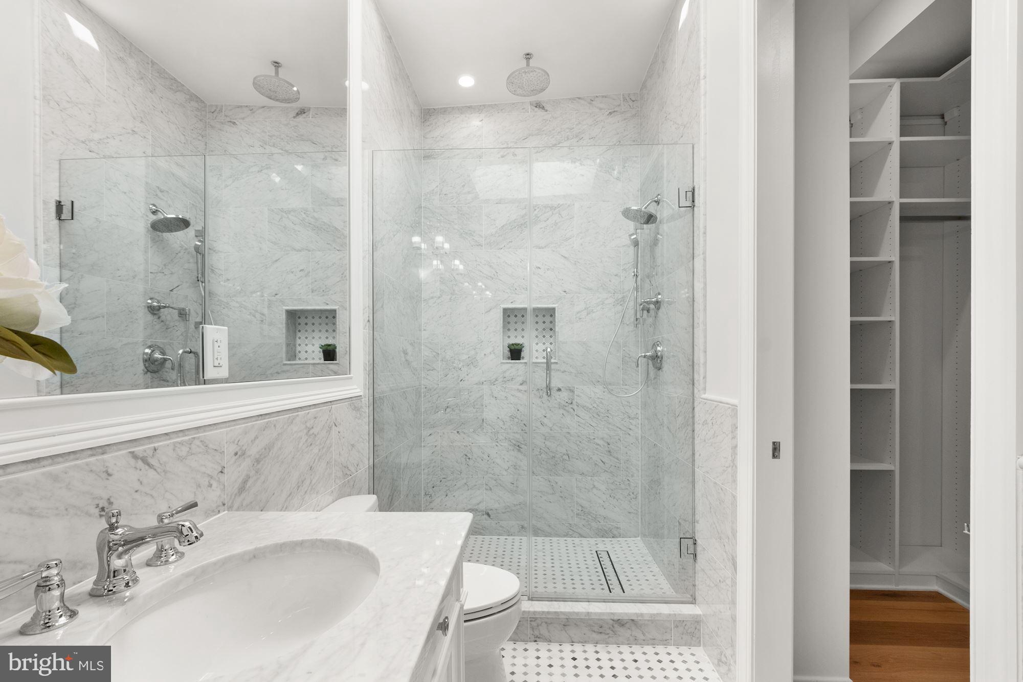 DUPONT CIRCLE - Residential