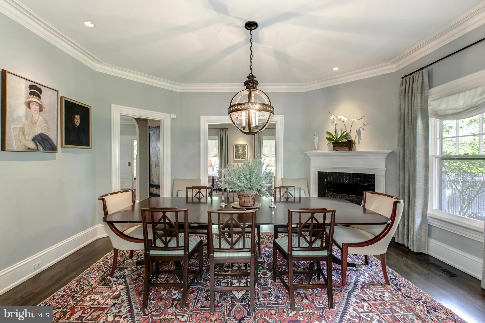 CHEVY CHASE - Residential