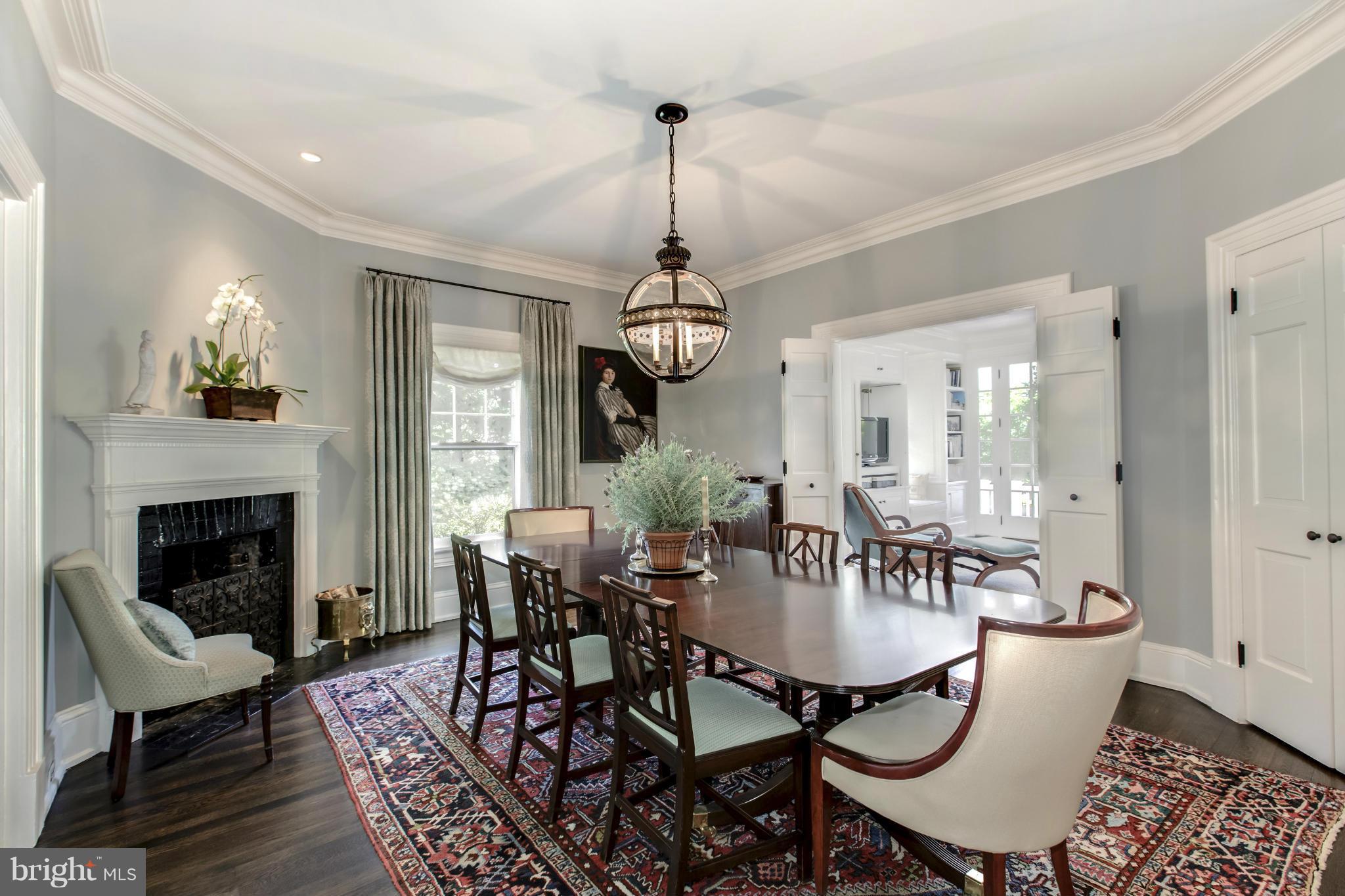 CHEVY CHASE - Residential