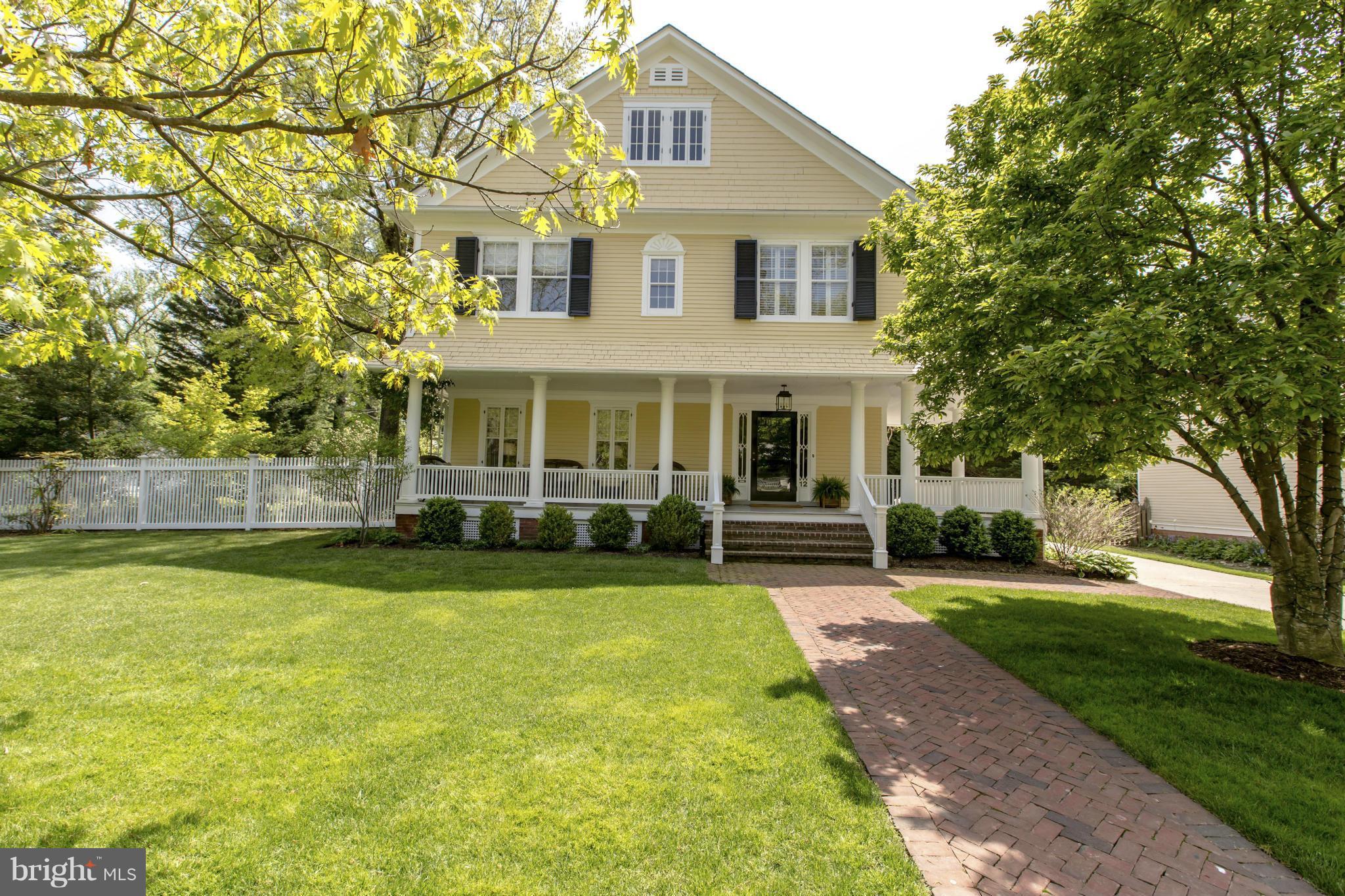 CHEVY CHASE - Residential