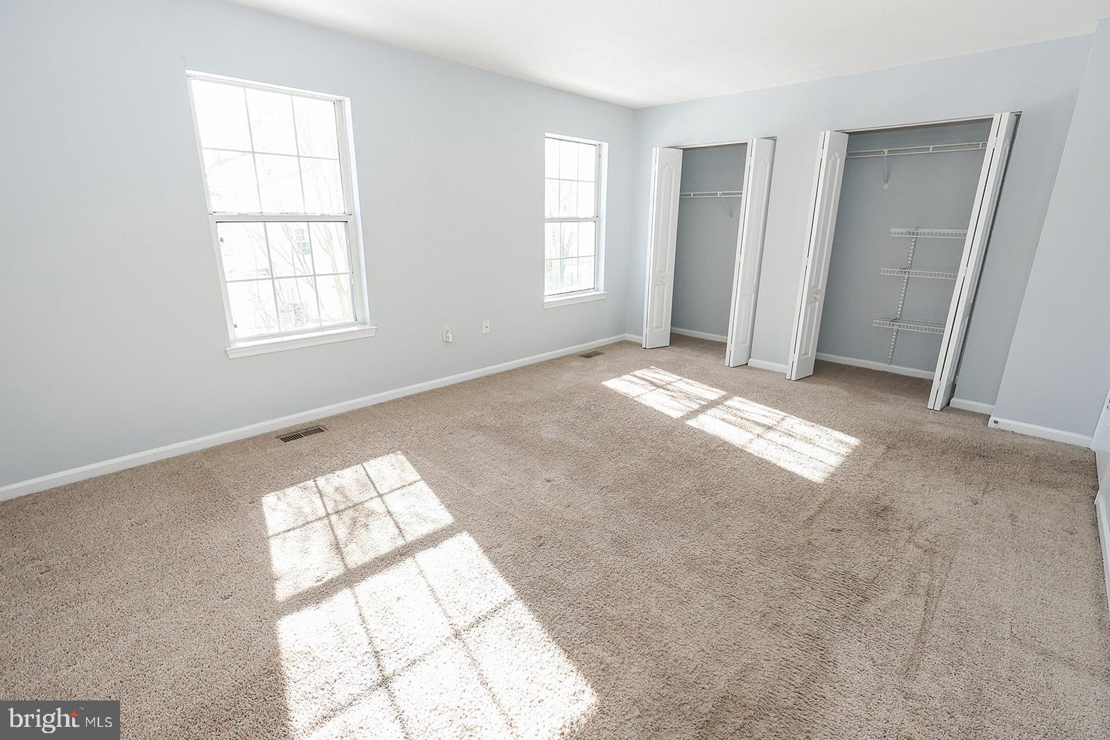 LAUREL GLEN - Residential