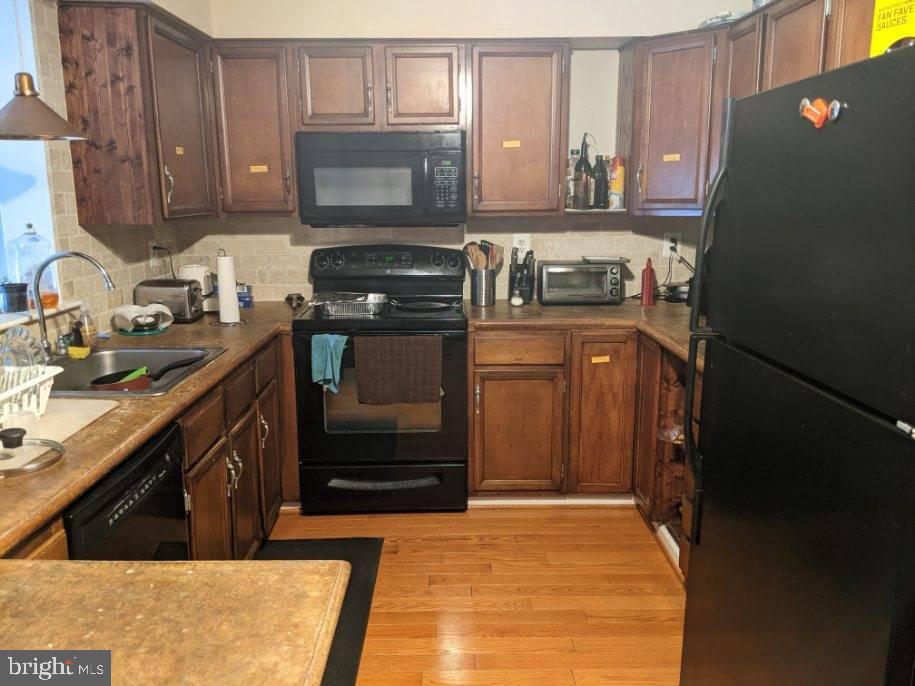 Location, location, location. three bedrooms, two and half bathrooms house. Wood floor through out on 1st Floor. Carpet through out on 2nd floor. Big windows bring nature light in. Cherry Cabinets are in the kitchen. Spacious living room. Bing backyard for BBQ and party in the summer. Community playground for kids and adult to get together. Walk trail in the community. Close to route 202, KOP shopping center, Exton mall. Restaurants, super market, whole food. Great school district. Can not miss it.