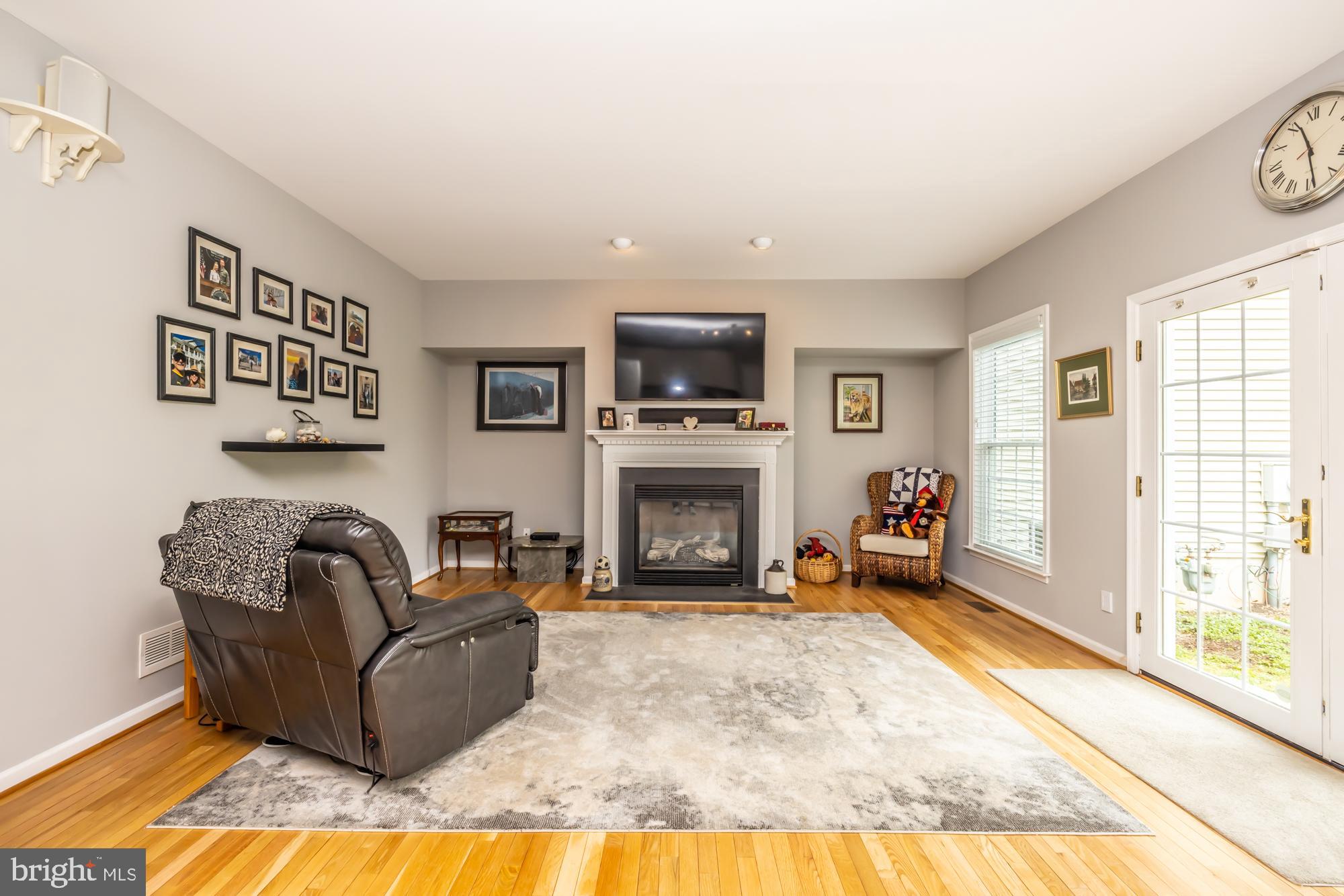 EAGLEVIEW - Residential