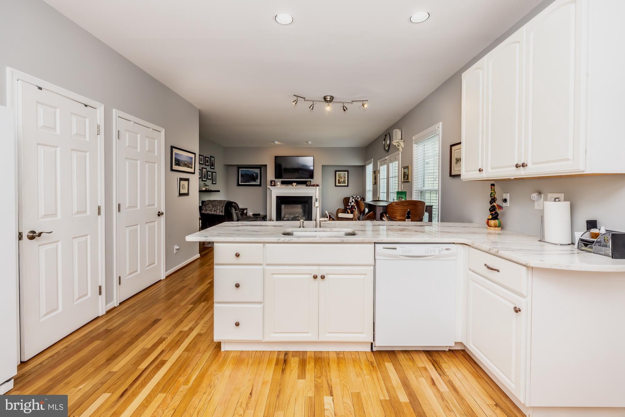 EAGLEVIEW - Residential