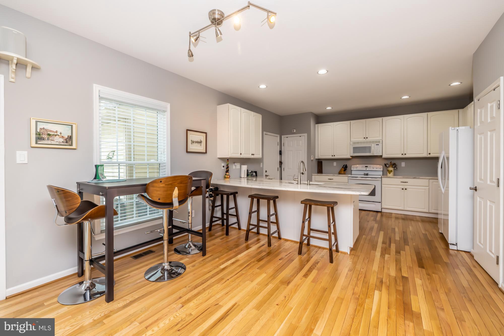 EAGLEVIEW - Residential