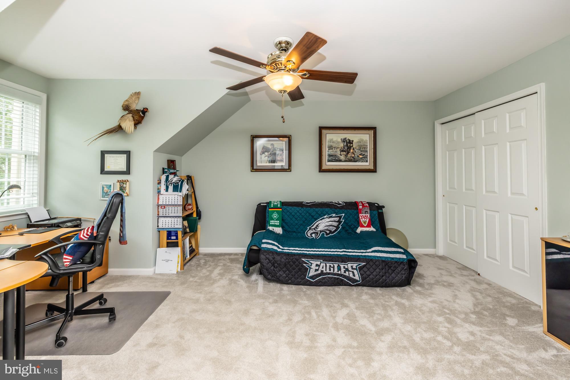 EAGLEVIEW - Residential