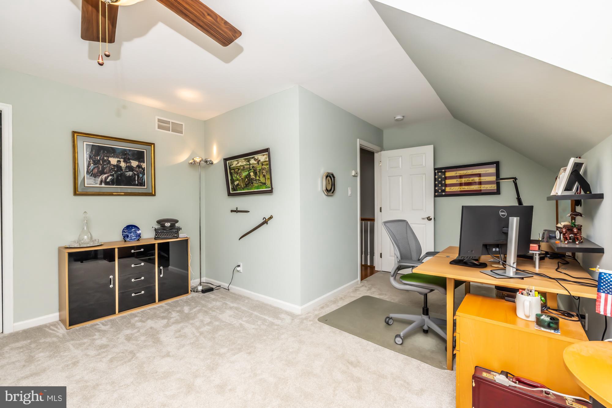 EAGLEVIEW - Residential