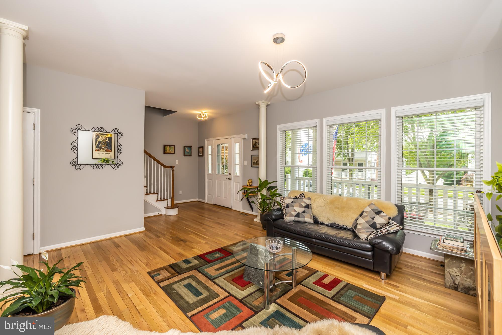 EAGLEVIEW - Residential