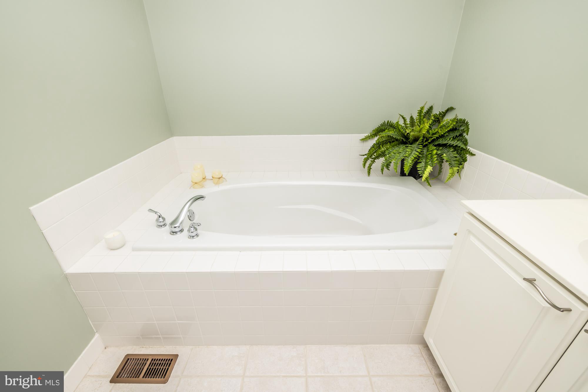 EAGLEVIEW - Residential