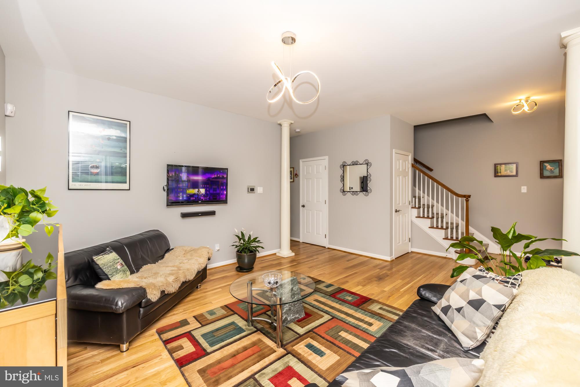 EAGLEVIEW - Residential