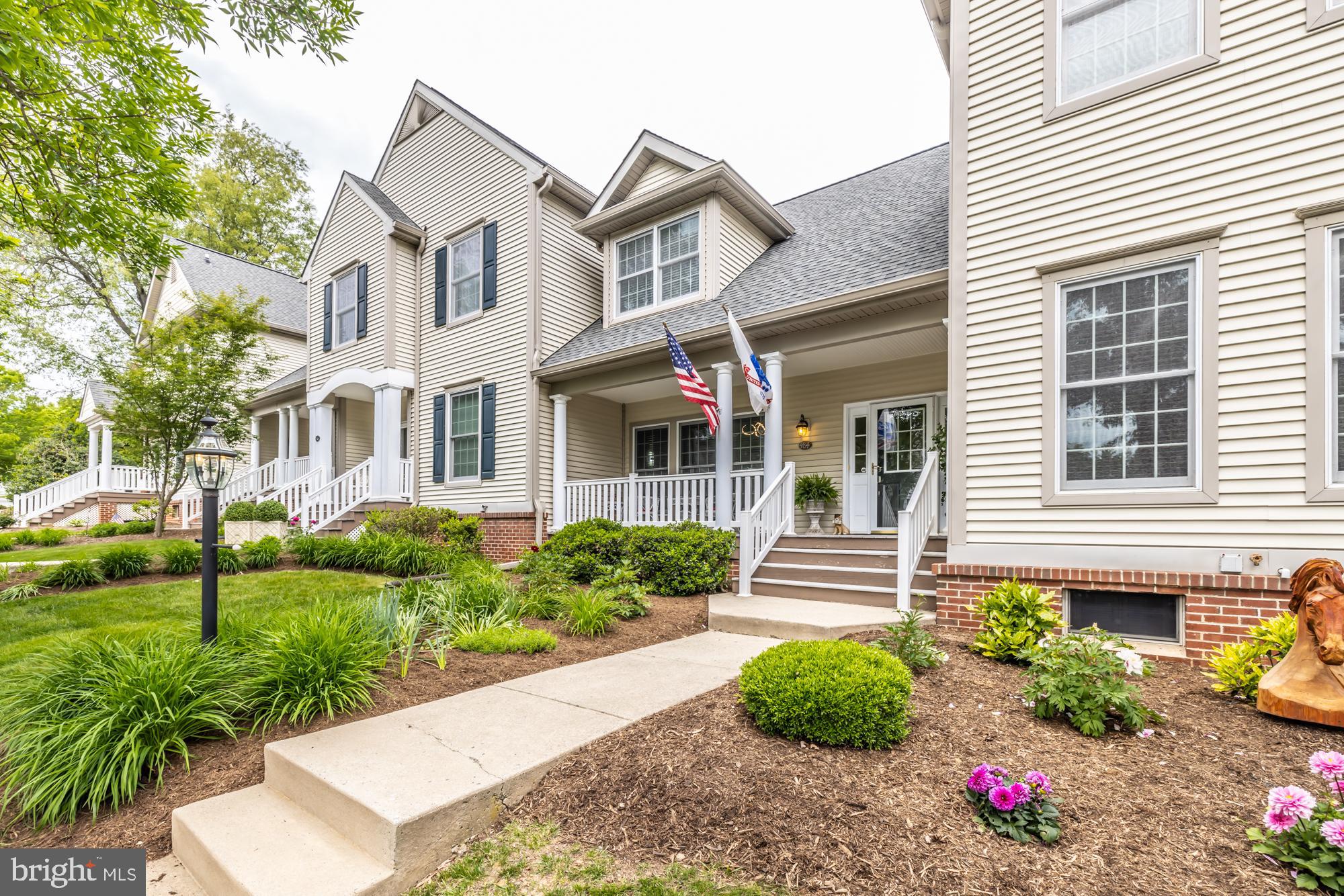 EAGLEVIEW - Residential