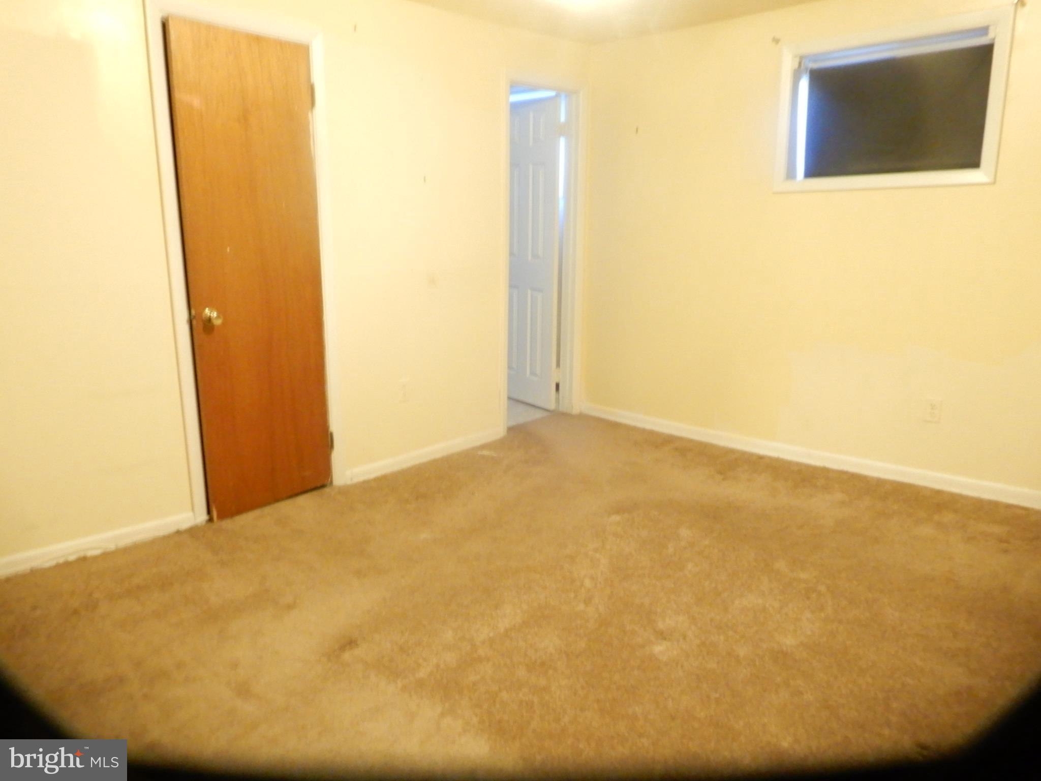 RIVERDALE - Residential