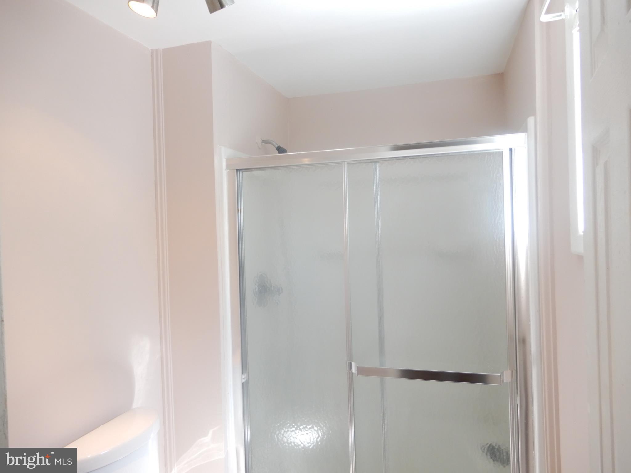 RIVERDALE - Residential