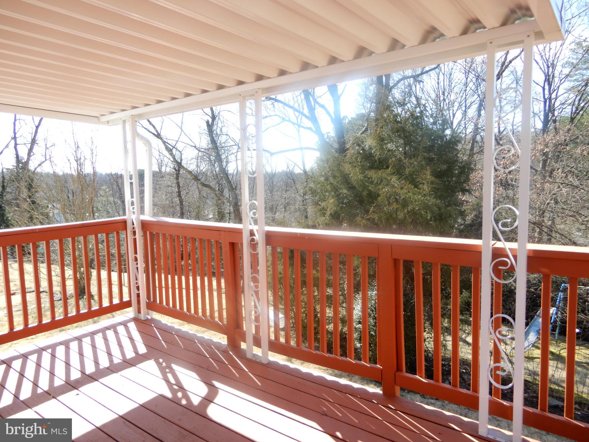 RIVERDALE - Residential