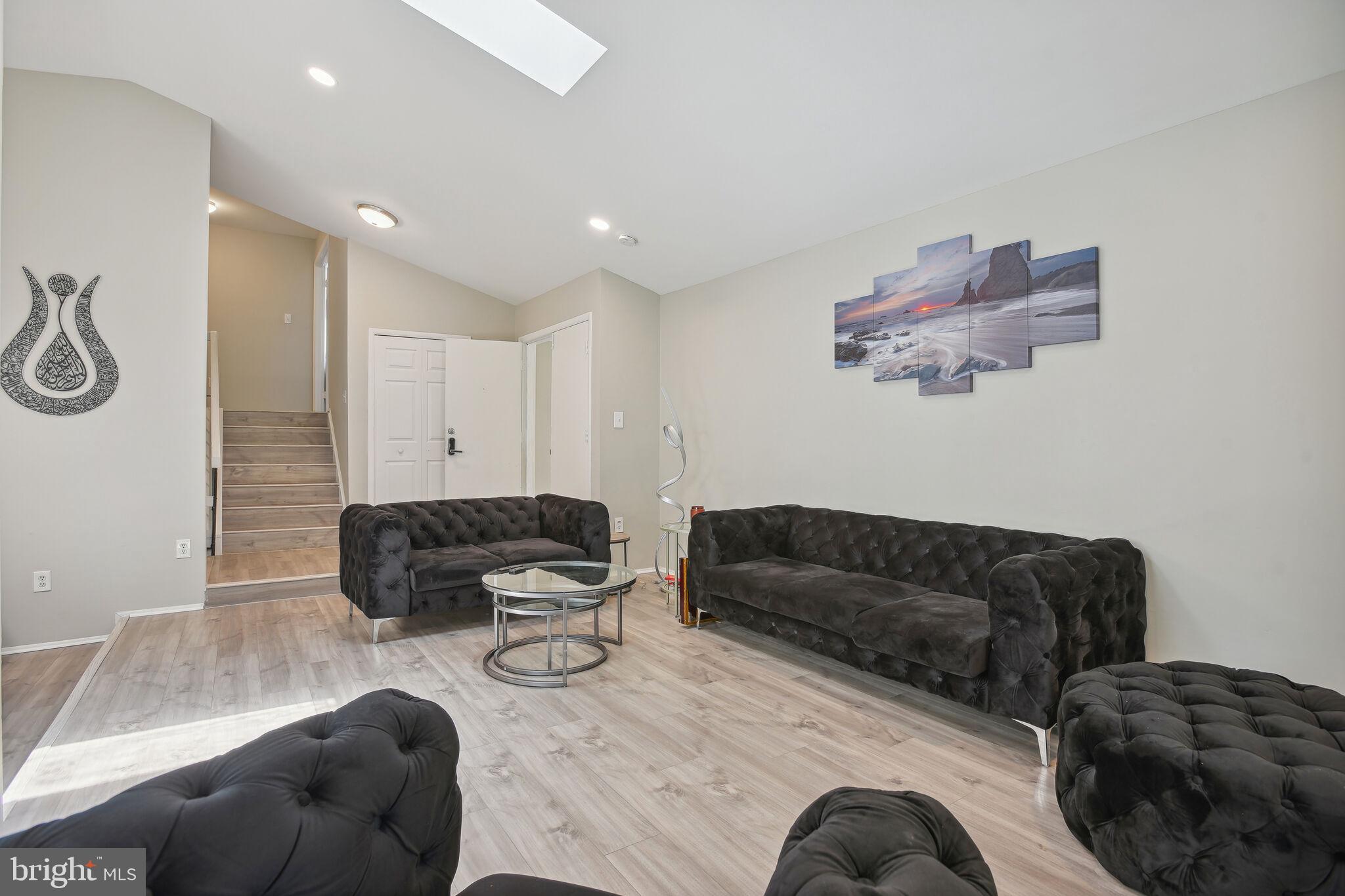 SUGARLAND RUN - Residential