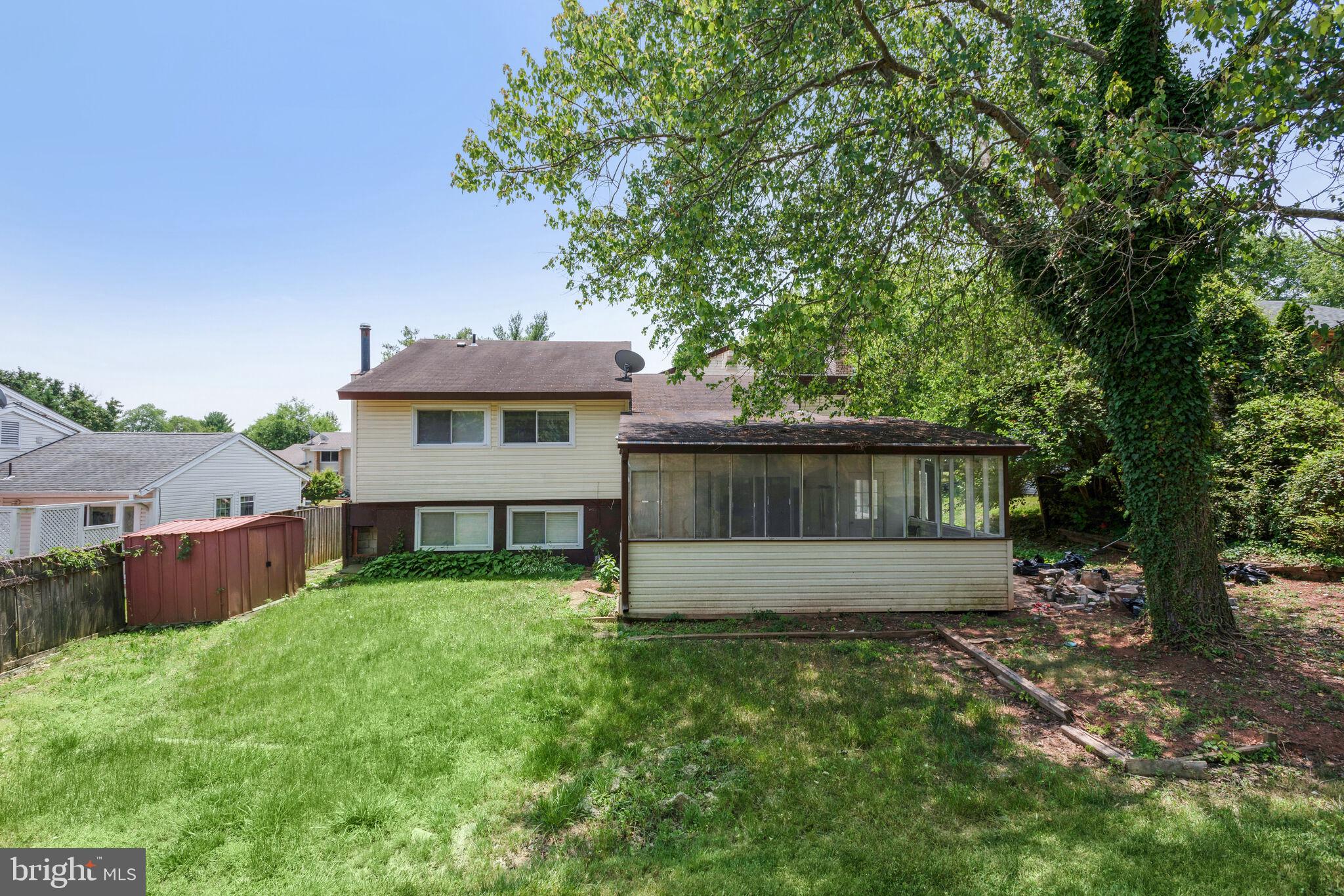 SUGARLAND RUN - Residential