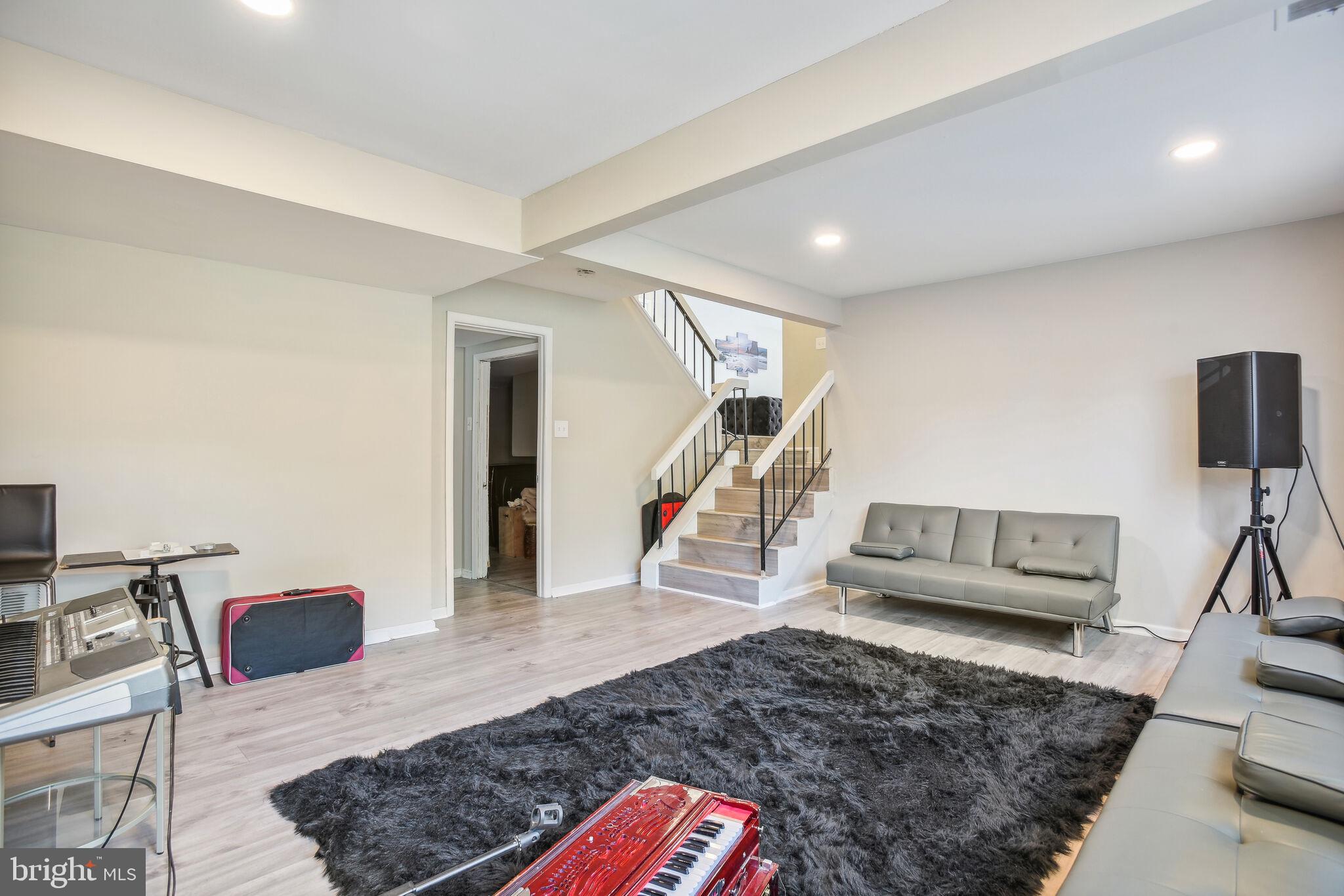 SUGARLAND RUN - Residential