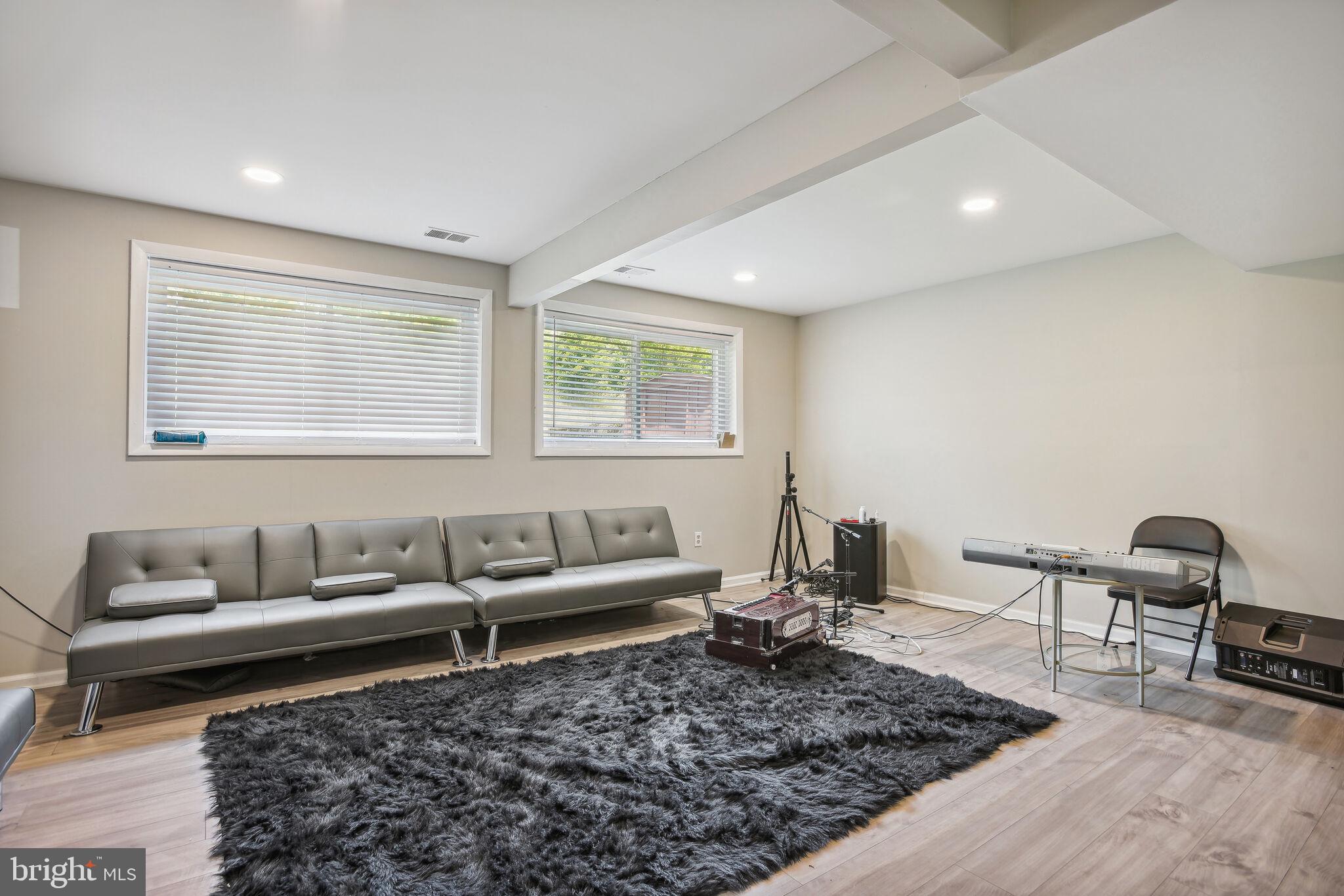 SUGARLAND RUN - Residential