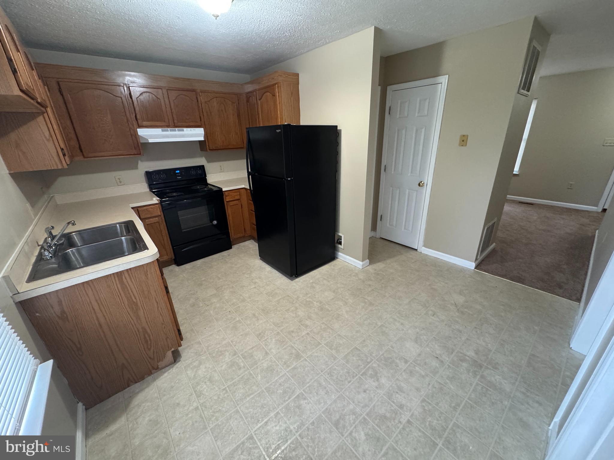 544 ALLSTON CIRCLE