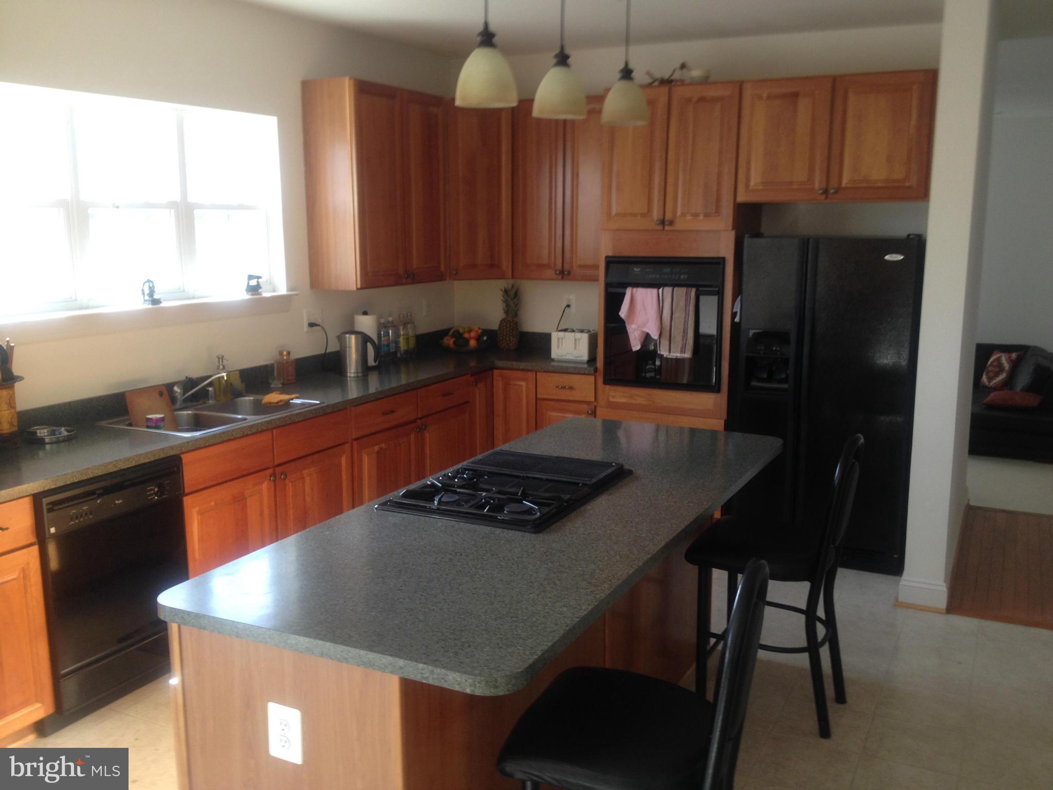 INDIAN QUEEN SOUTH - Residential Lease