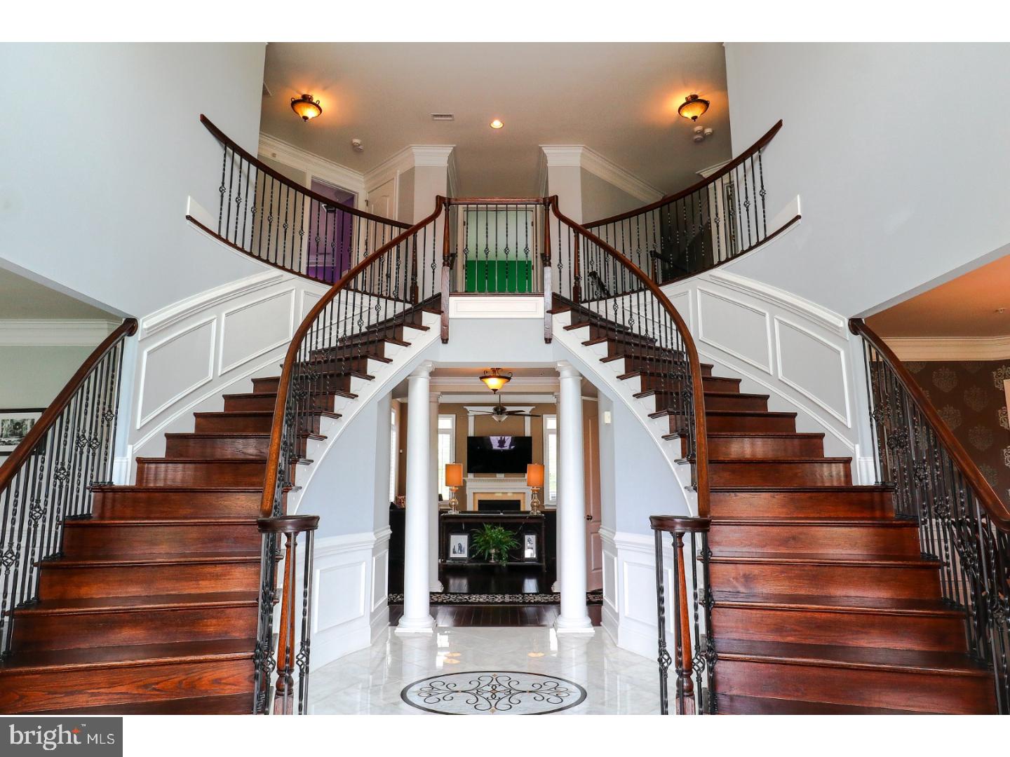 CHAPMANS CORNER - Residential