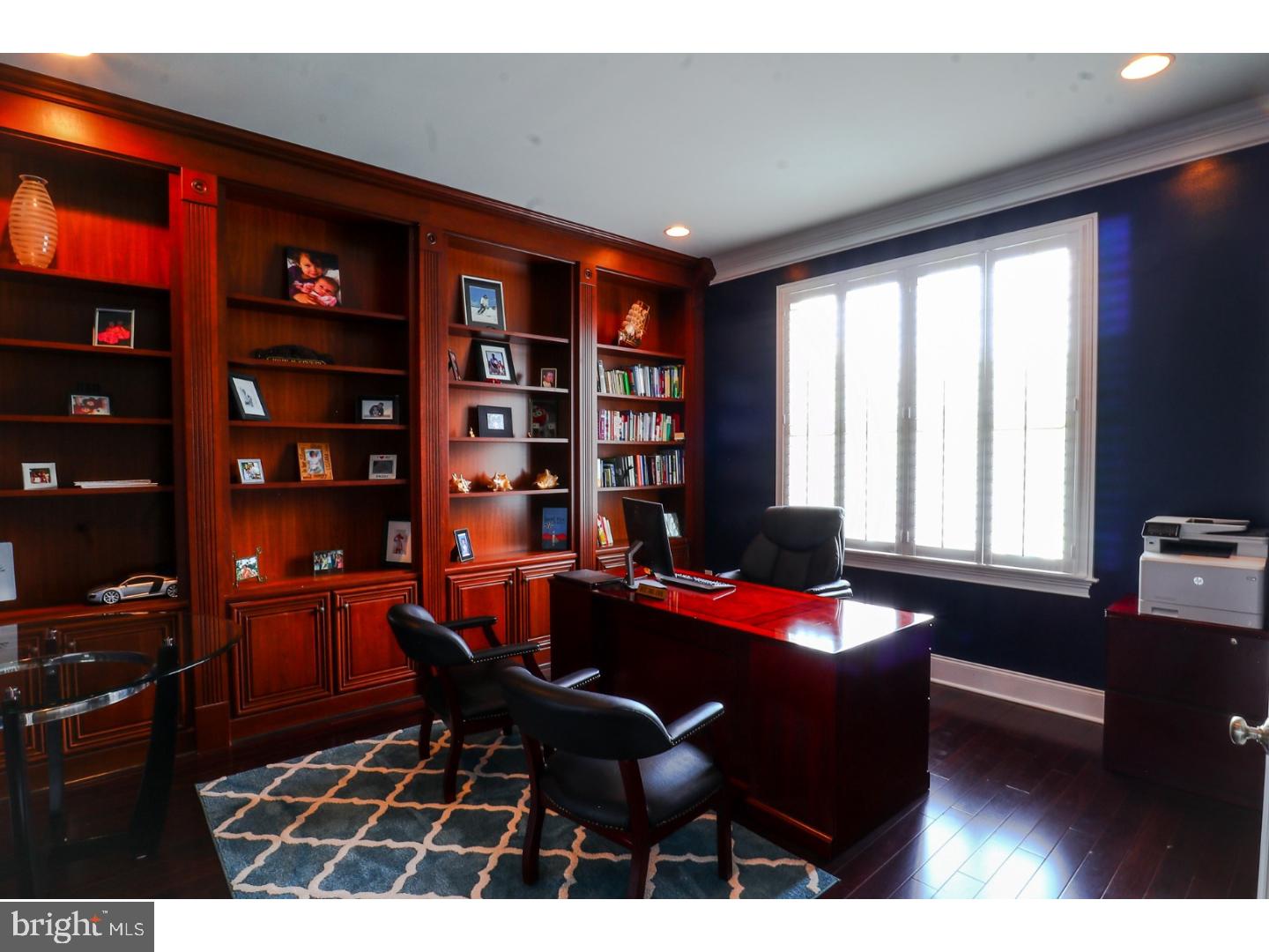 CHAPMANS CORNER - Residential